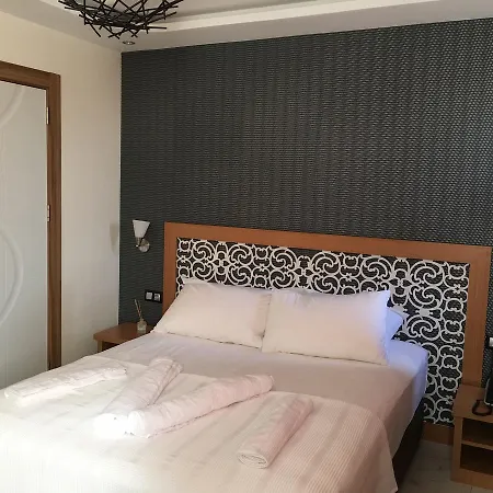 Lila Butik Szálloda