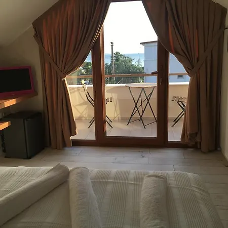 Hotel Lila Butik Dikili