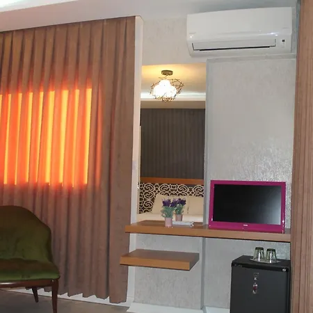 Otel Lila Butik