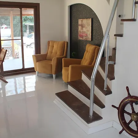 Lila Butik Dikili