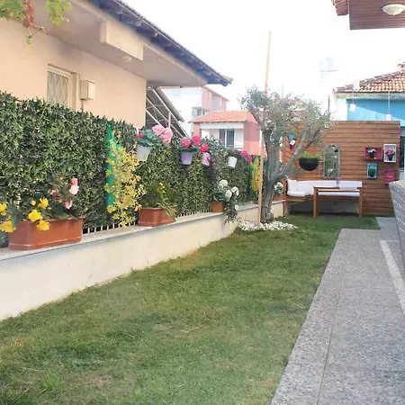 Lila Butik Dikili