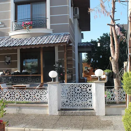 Lila Butik Otel 3*
